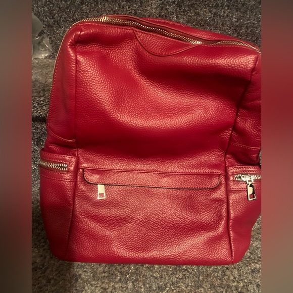 Altosy Genuine Leather top grain backpack-Red - Picture 2 of 10